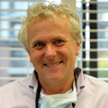 Dr Les Ennis